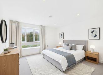 hilllanegfbed