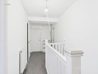 cam05591g0pr0131still005