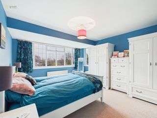 cam03830g0pr0268still003