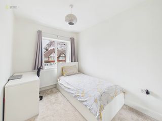 cam05591g0pr0147still009