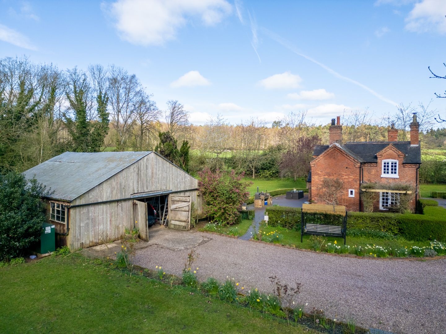 keeperscottagebrockhurstlanecanwellb755sn24