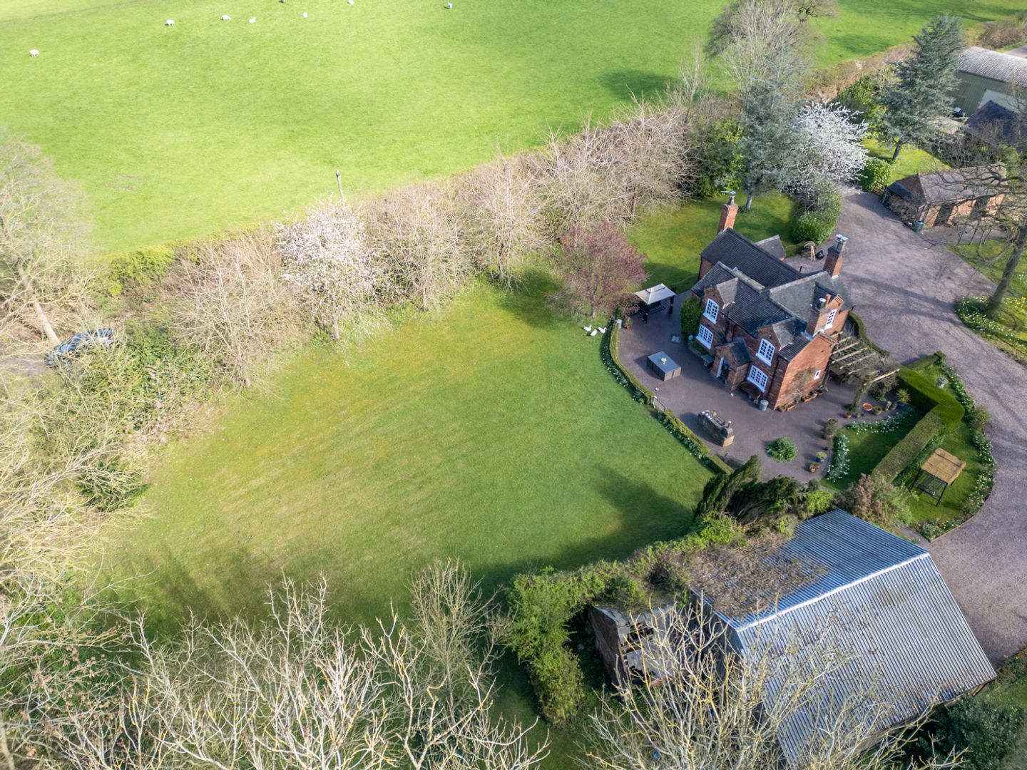 keeperscottagebrockhurstlanecanwellb755sn15