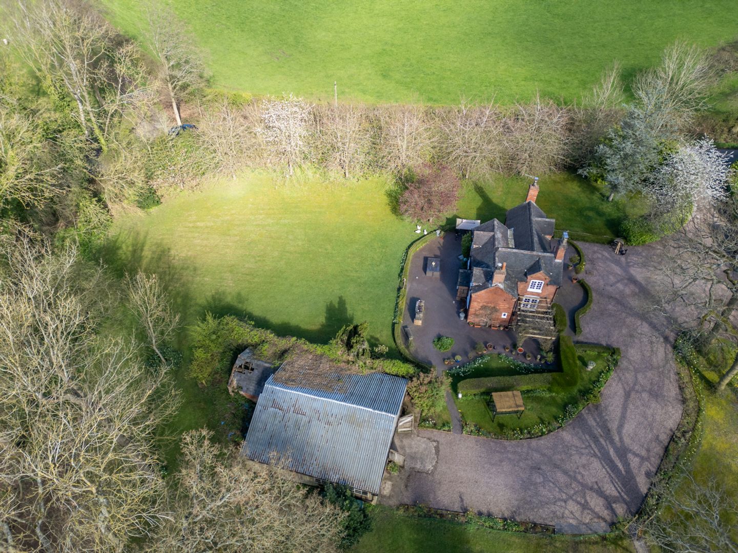 keeperscottagebrockhurstlanecanwellb755sn16