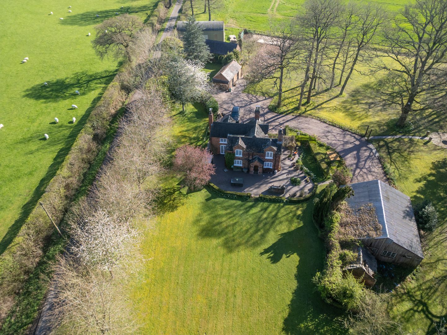 keeperscottagebrockhurstlanecanwellb755sn