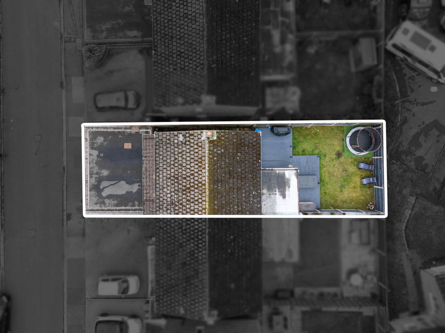 32danelaghclosetamworthb798lrborder