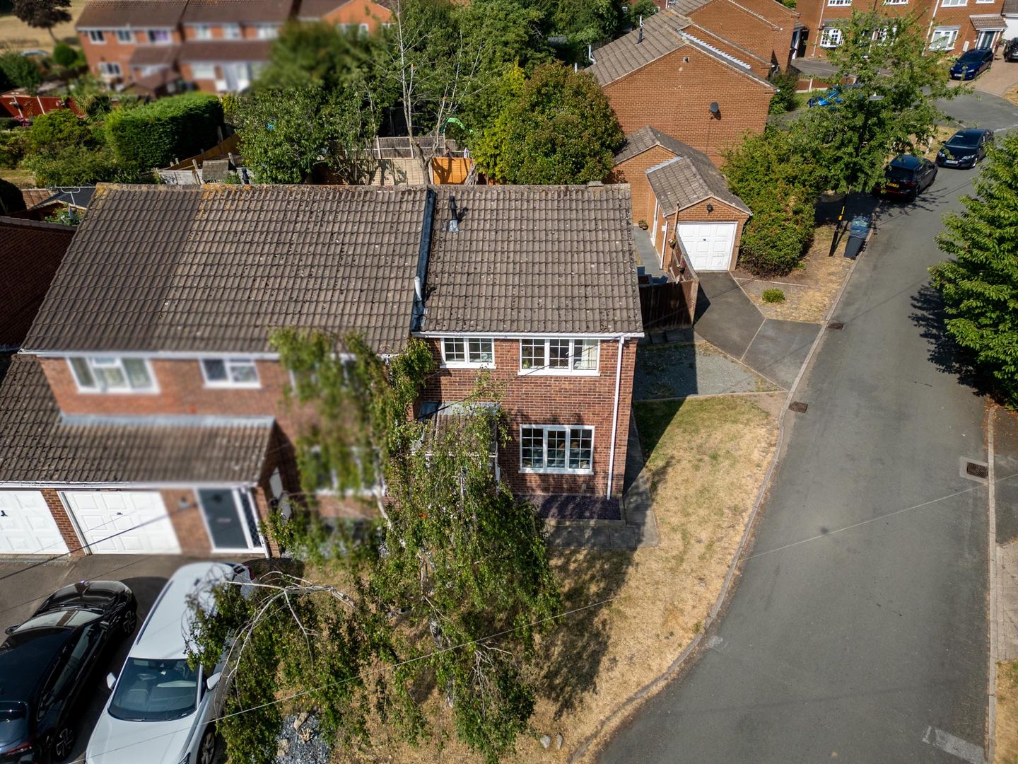 18oakfarmclosewalmleyb761pj4