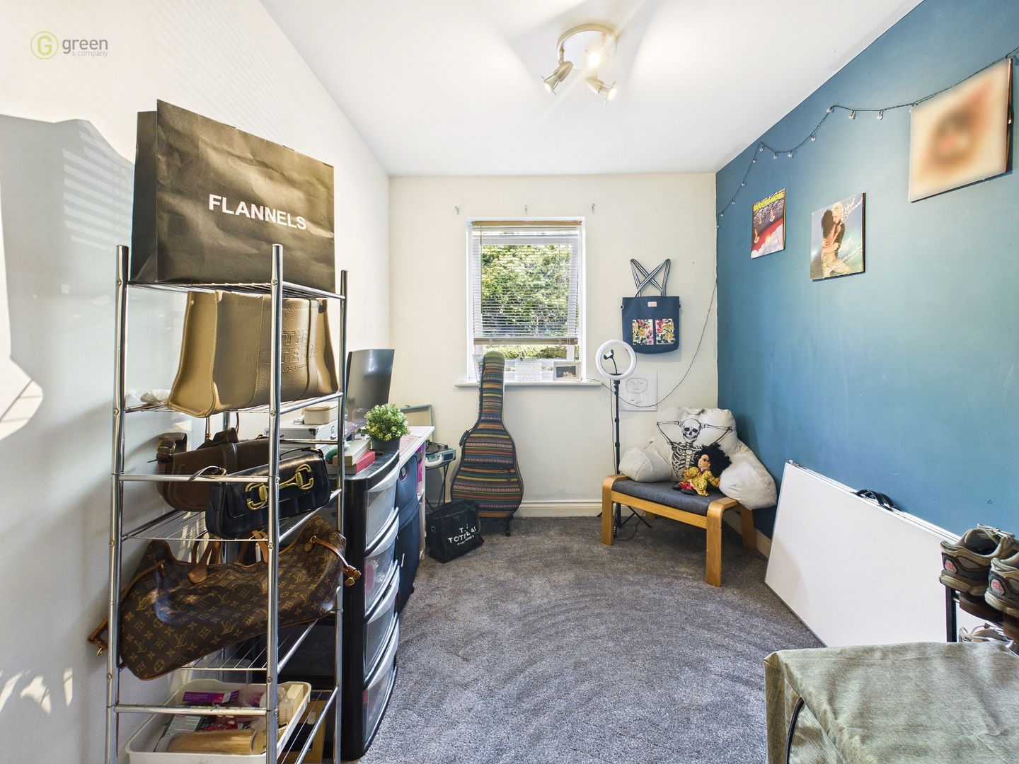 cam05459g0pr0201still011
