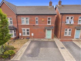 cam03830g0pr0393still033001
