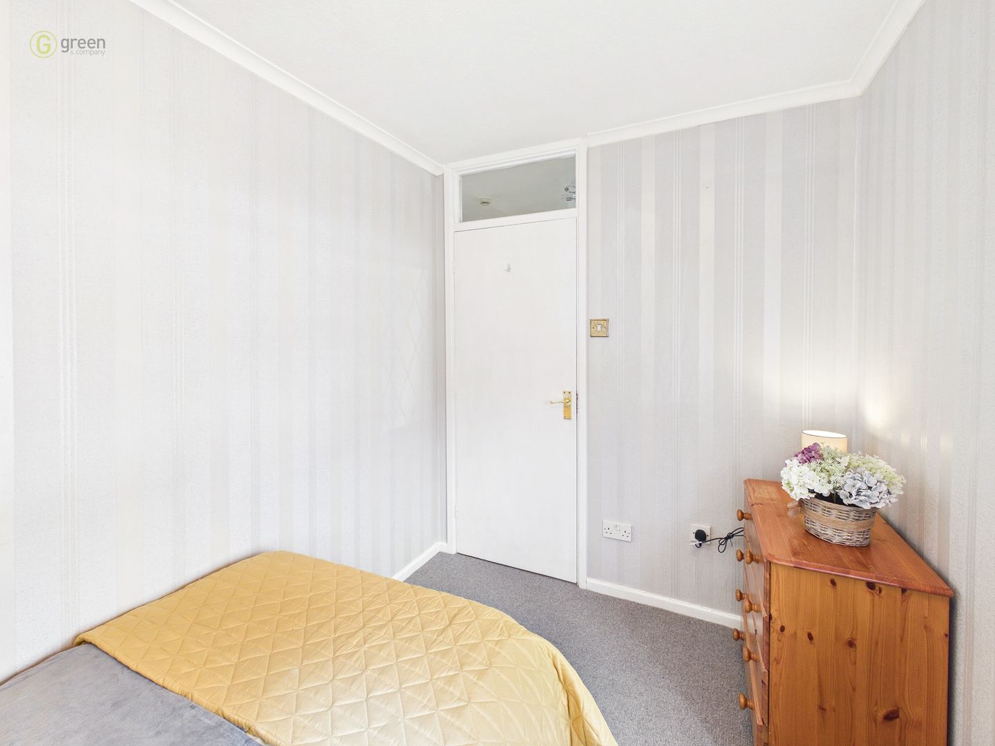 cam05459g0pr0209still011