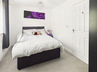 cam04425g0pr0481still014