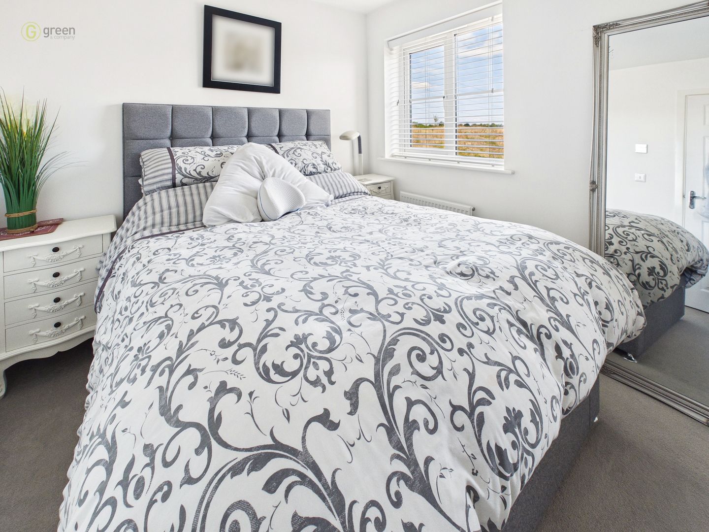 cam04425g0pr0481still016