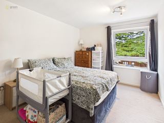 bedroom1
