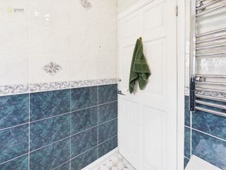 familybathroomn2