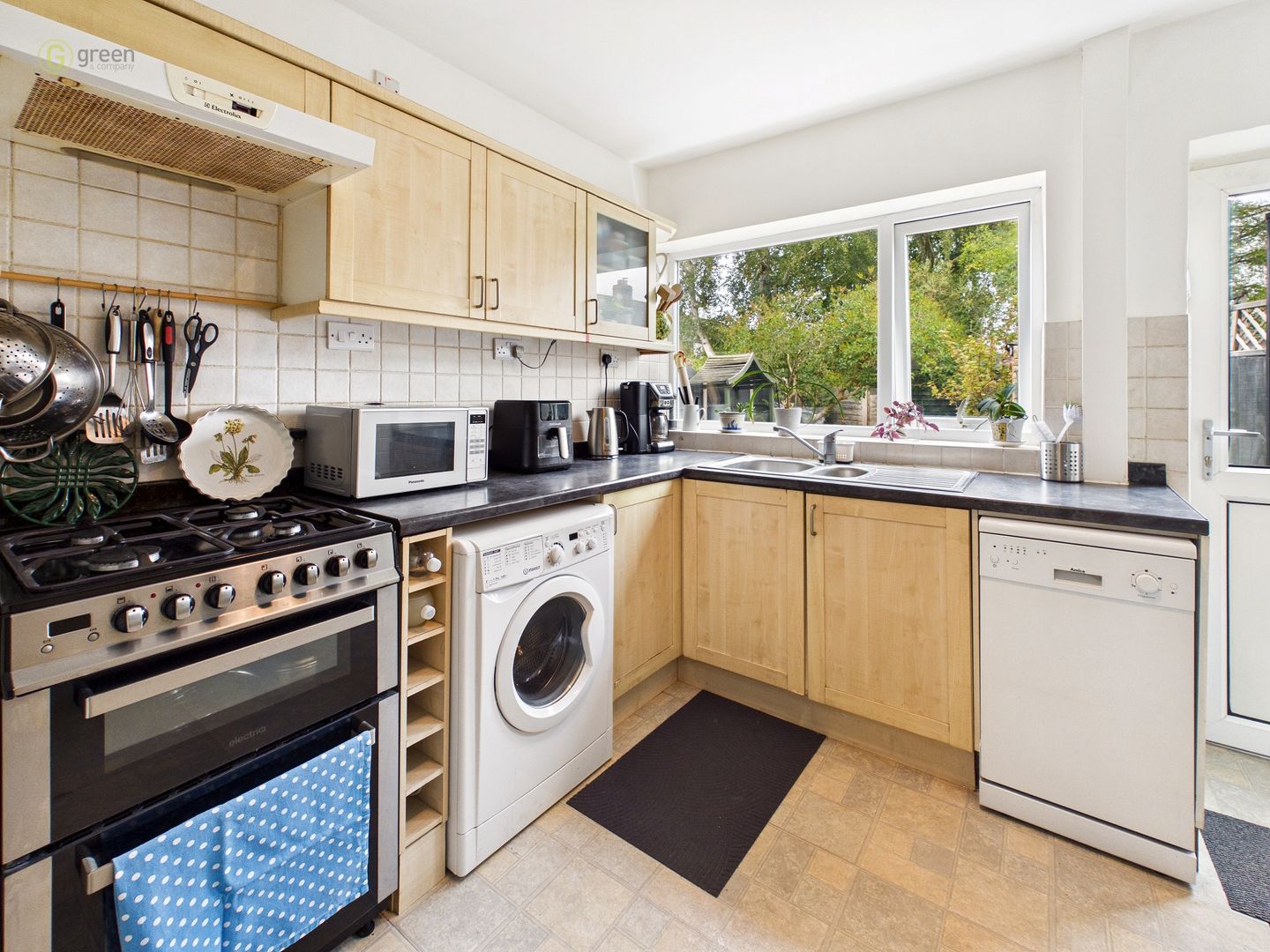 kitchen2