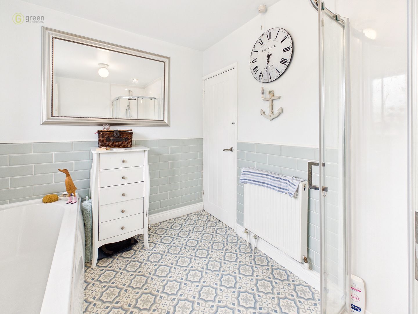 familybathroom1