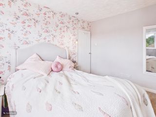 firstbedroom2