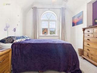 cam04425g0pr0513still020