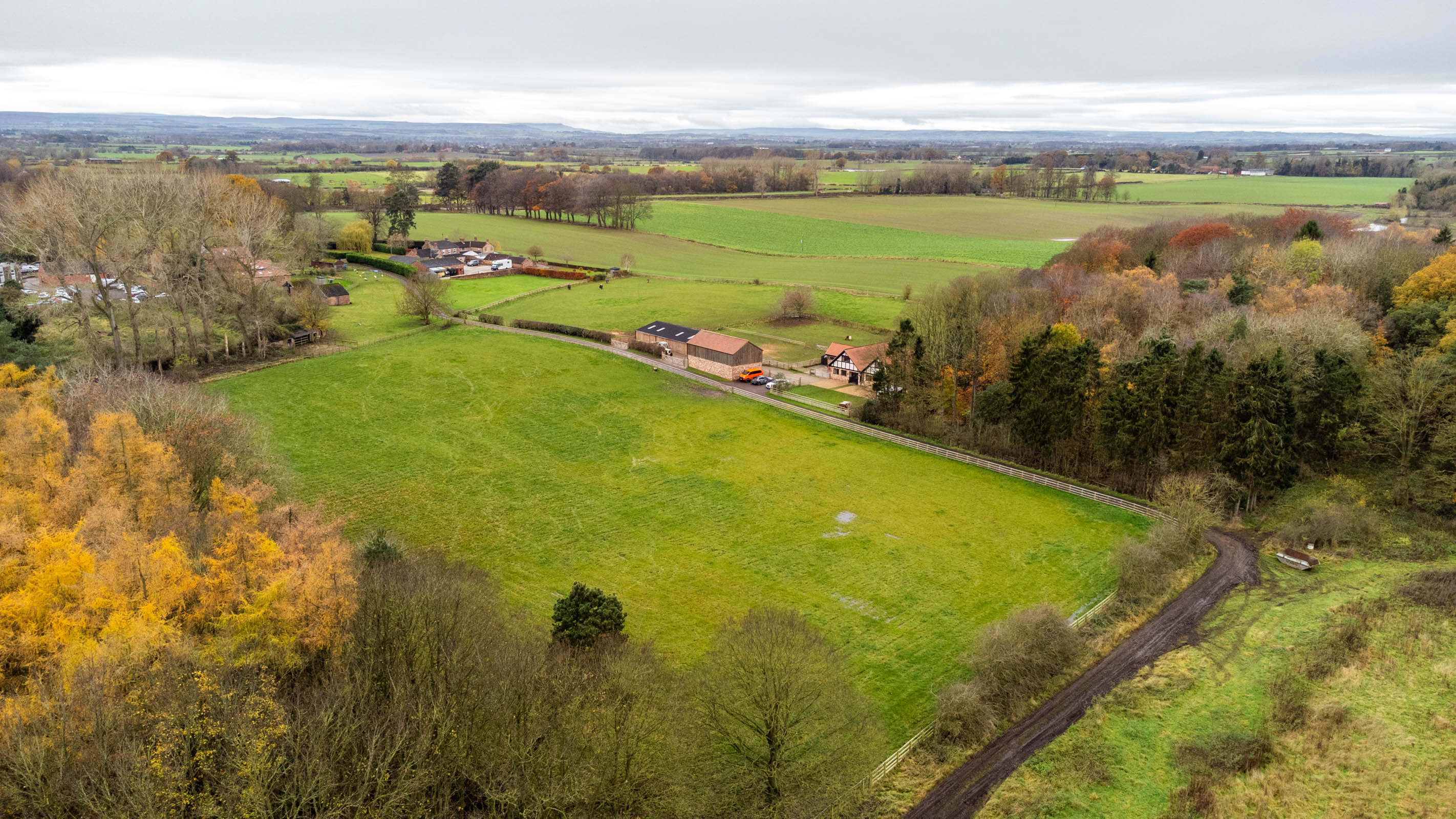 Breckenbrough Hall Track, Thirsk, YO7 - Photo 4