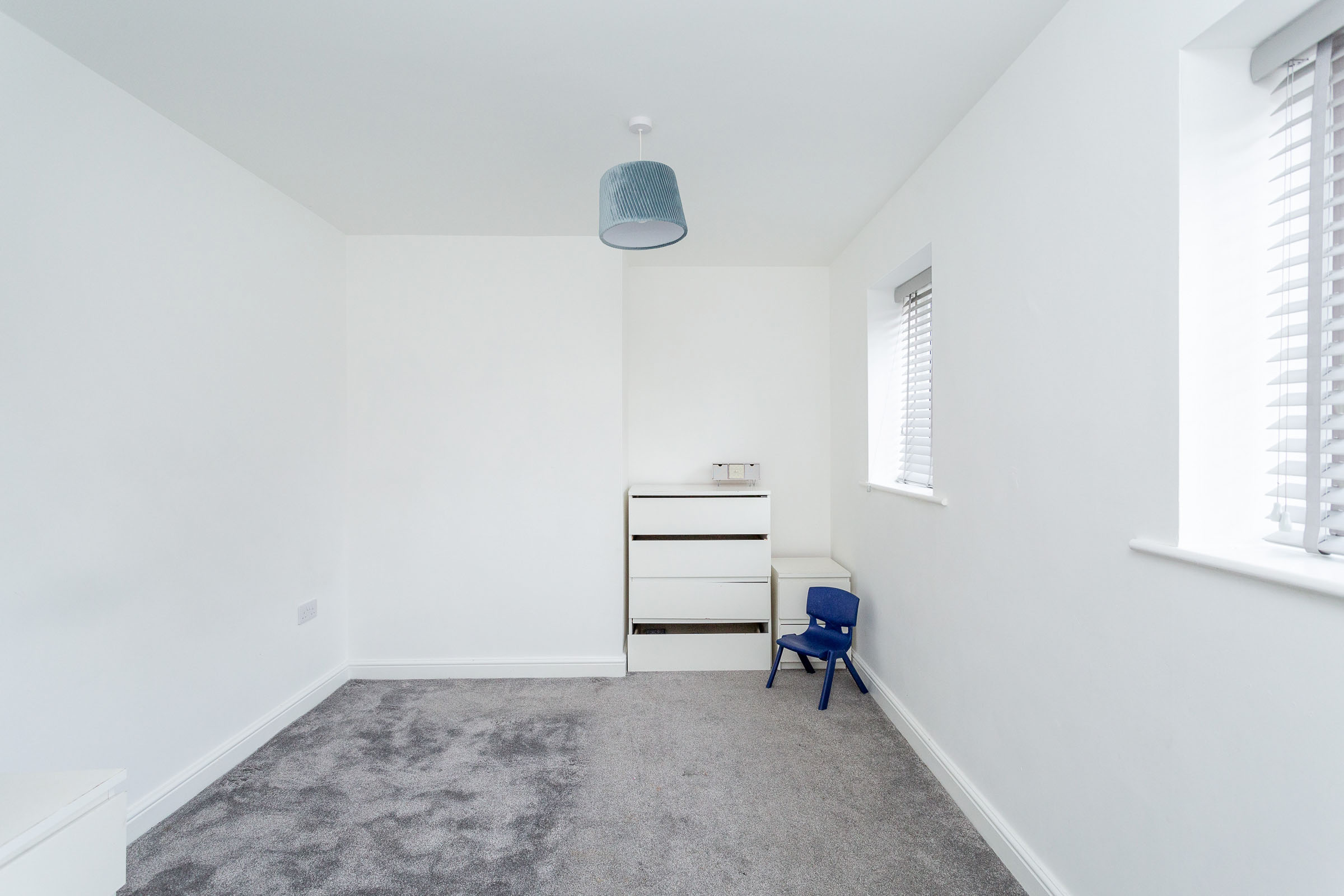 Elizabeth Court, Wakefield, WF2 - Photo 10