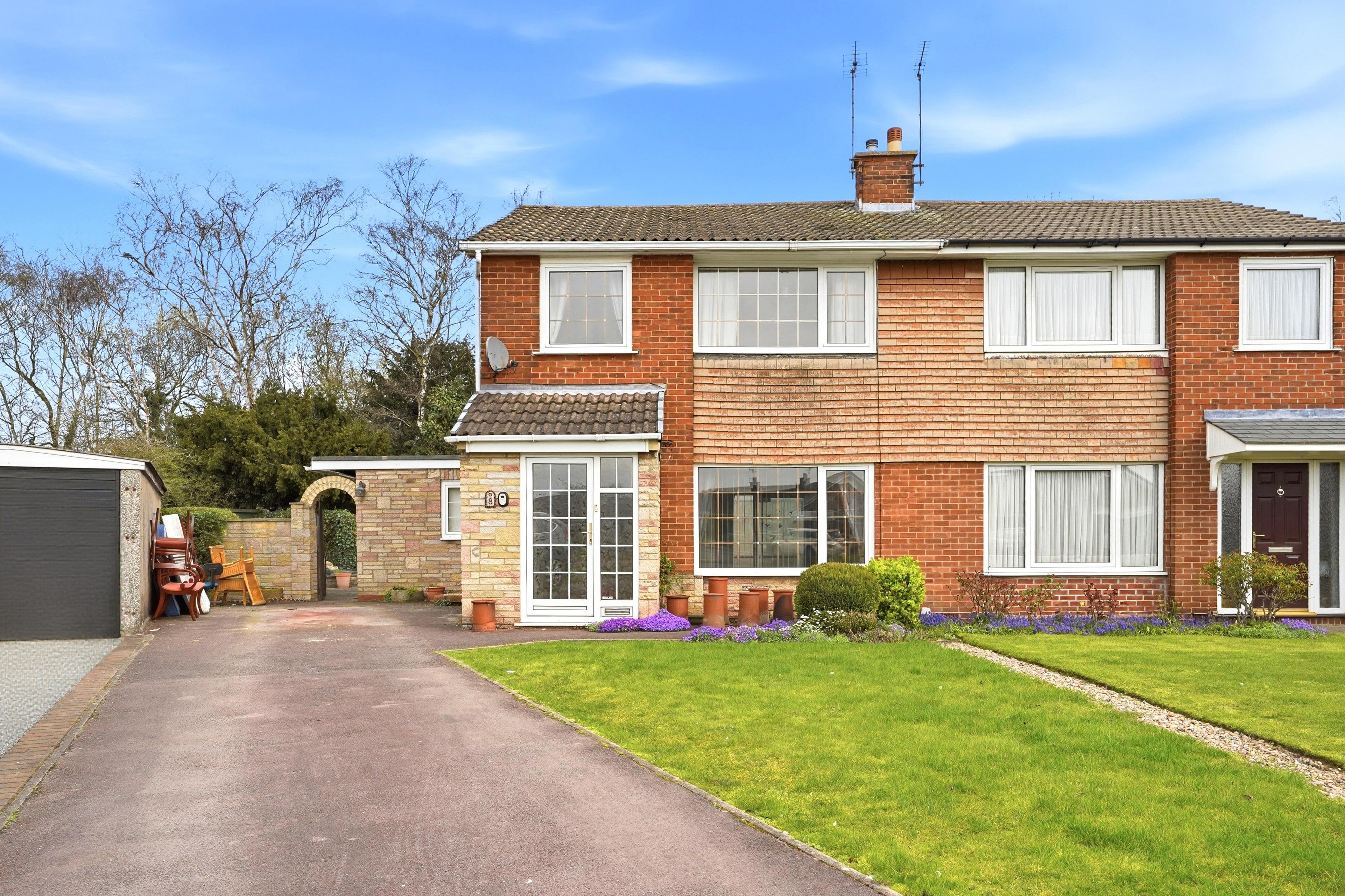 Thatch Close, Selby, YO8 - Photo 3