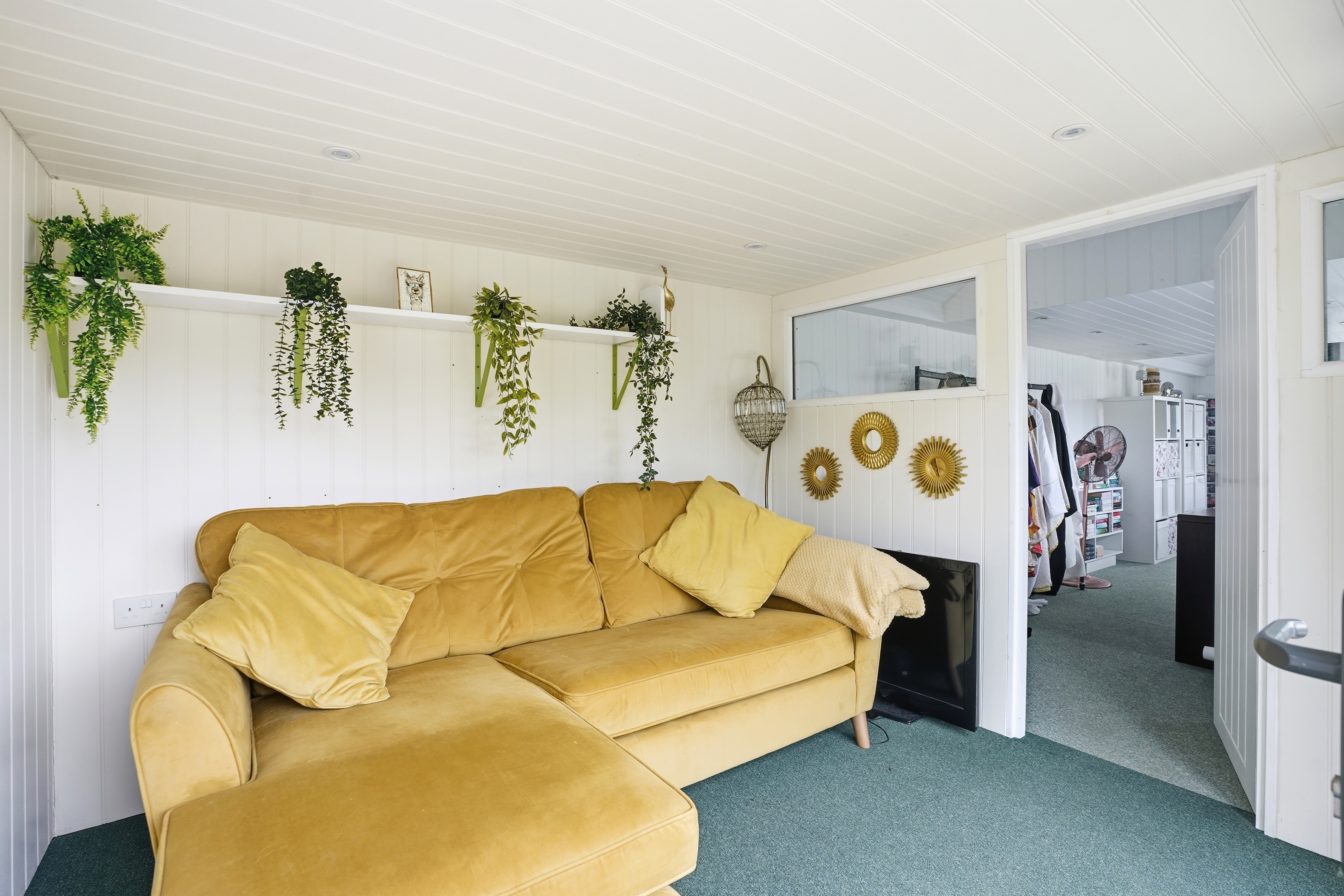 April Cottage, Main Road, Newsholme, DN14 - Photo 31