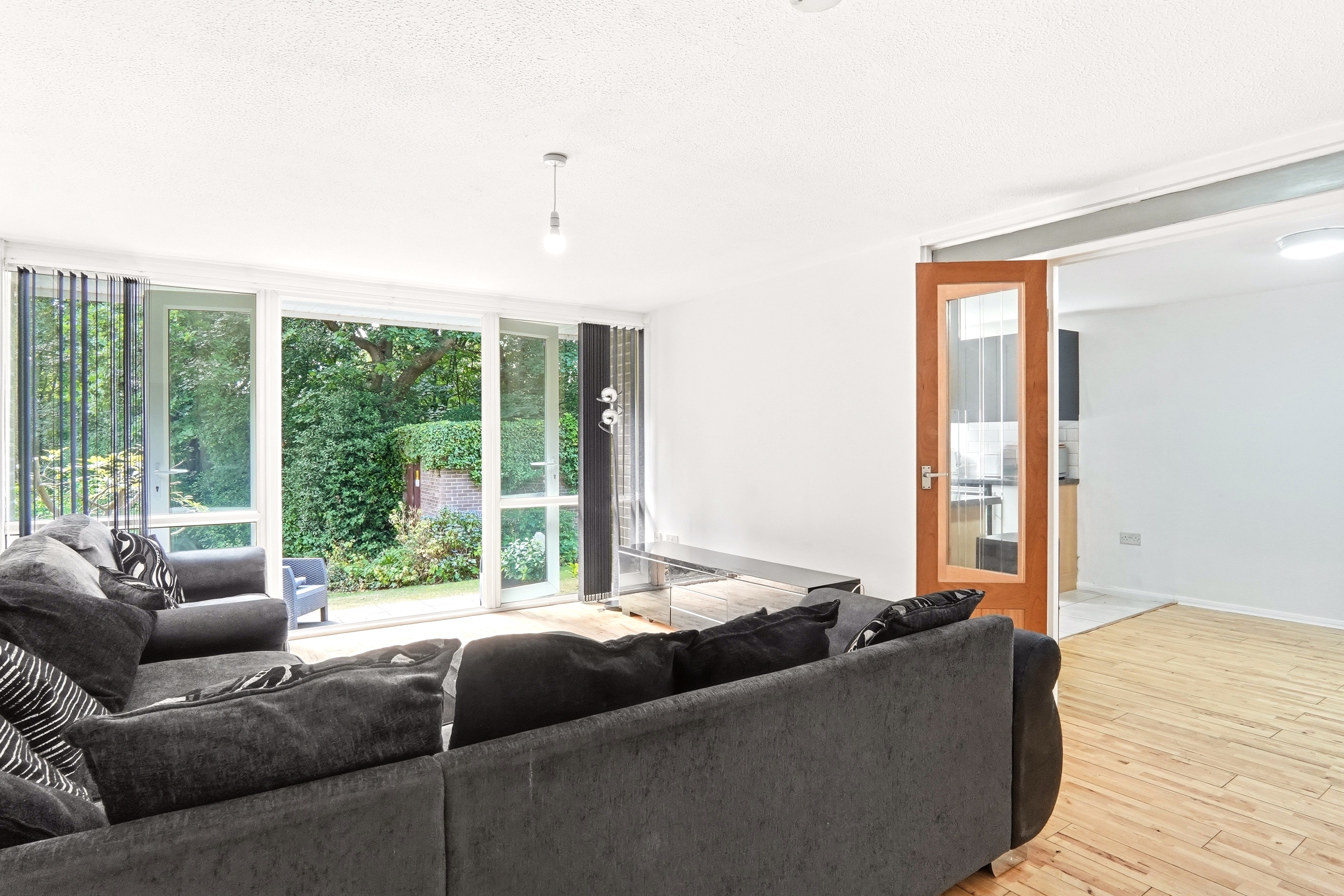 Woodland Court, Well House Road, Gledhow, Leeds, LS8 - Photo 2