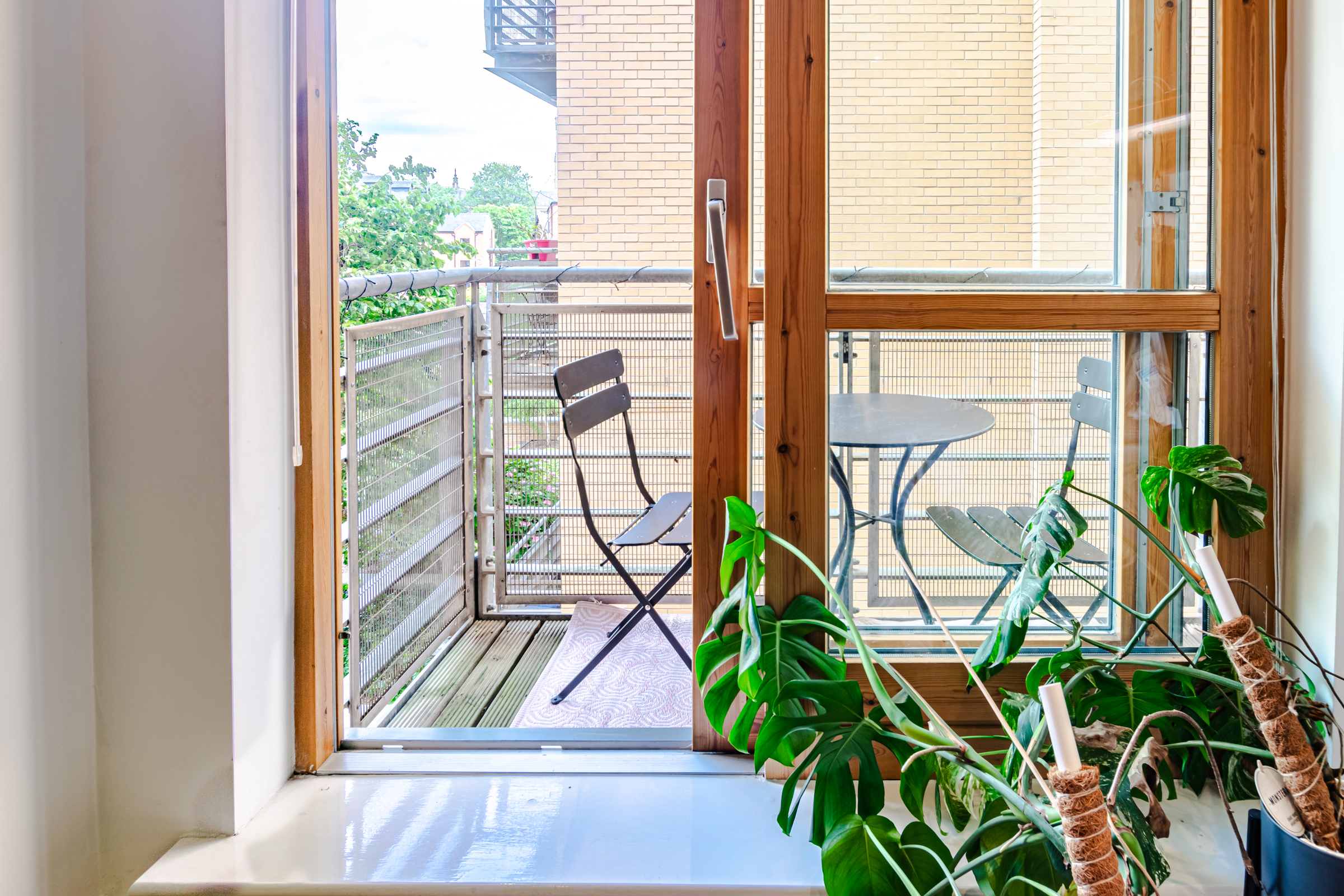 2 Bowman Lane, Leeds, LS10 - Photo 4