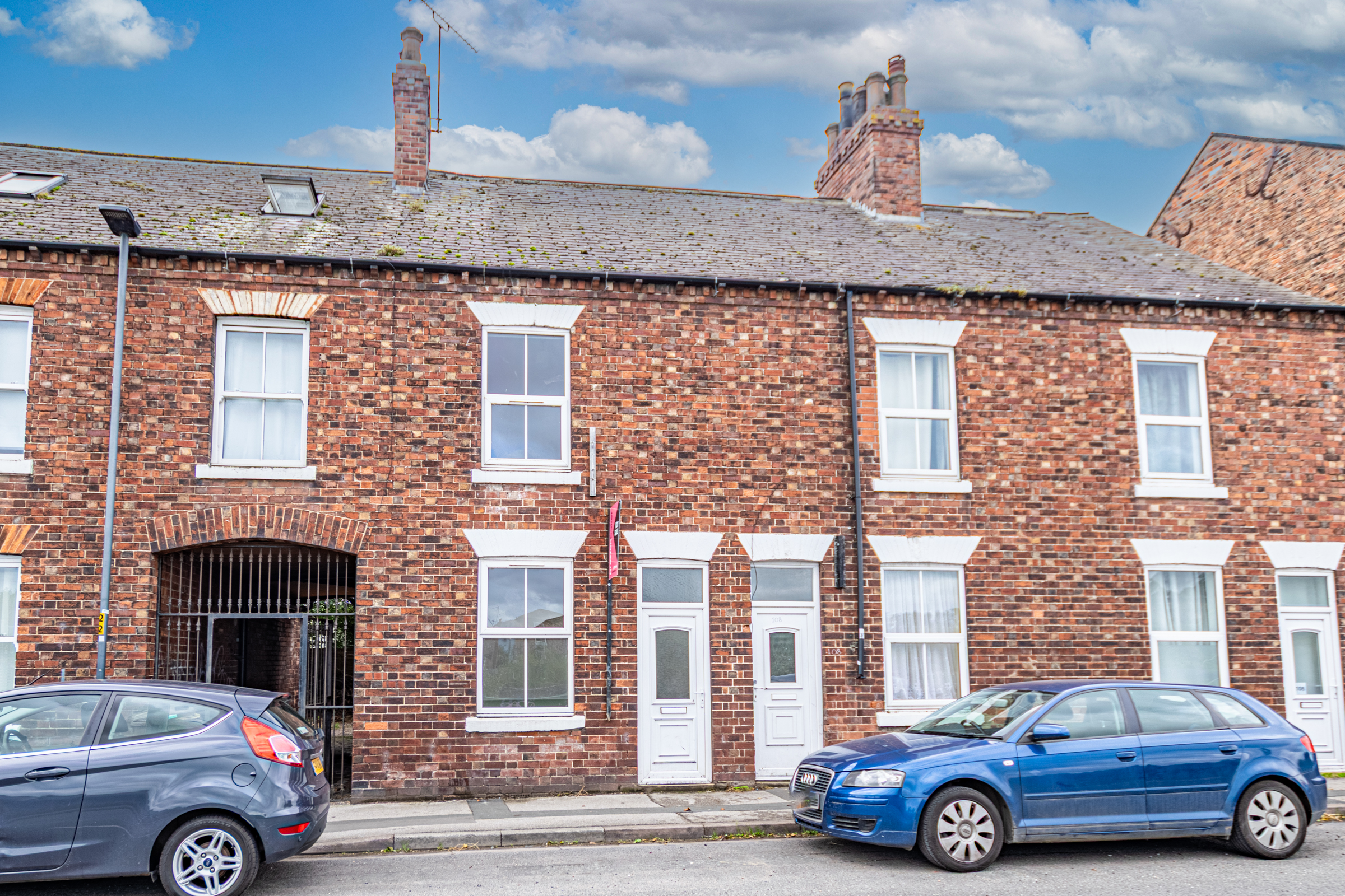 Ousegate, Selby, YO8