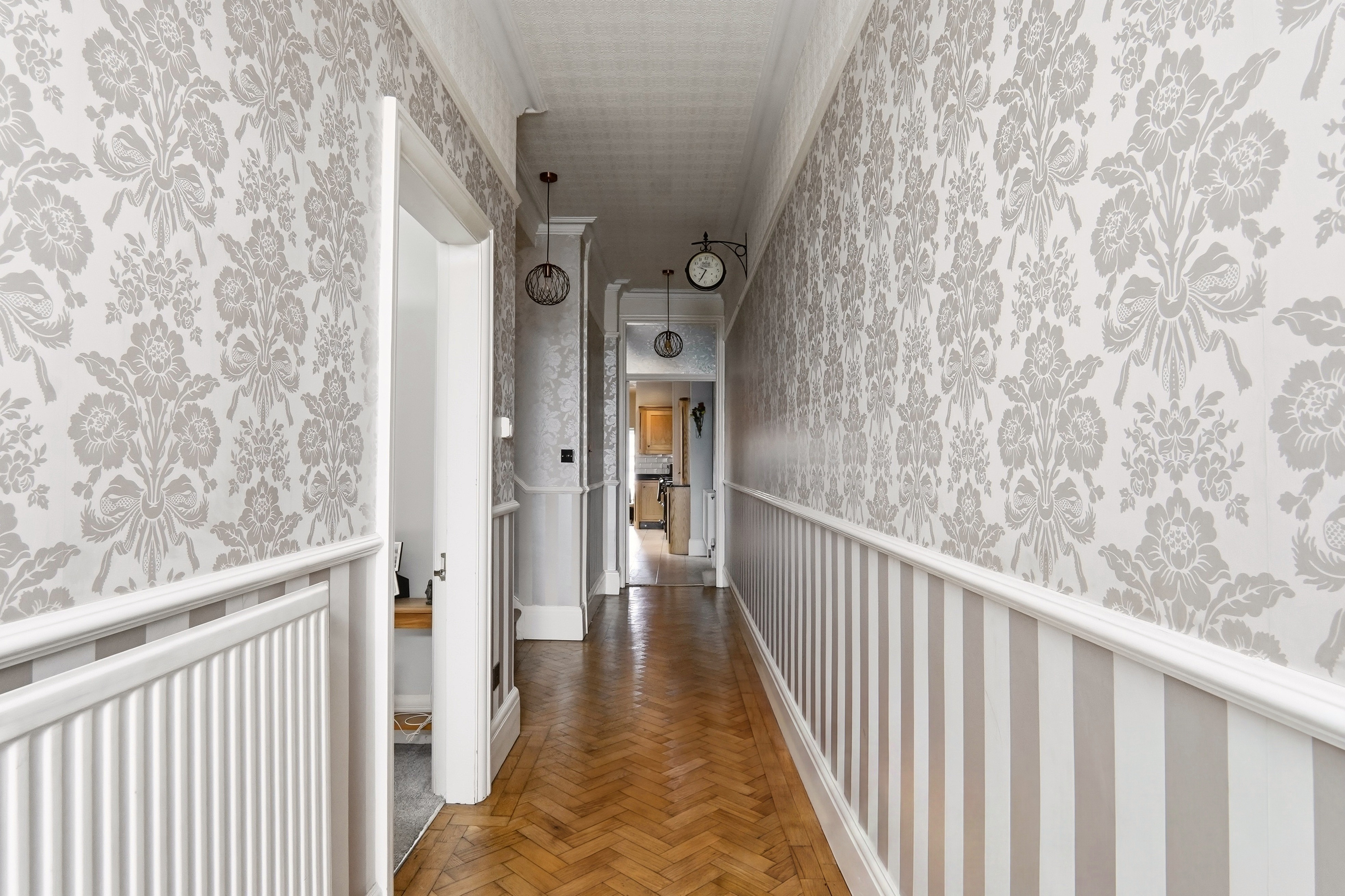 East Parade, York, YO31 - Photo 2