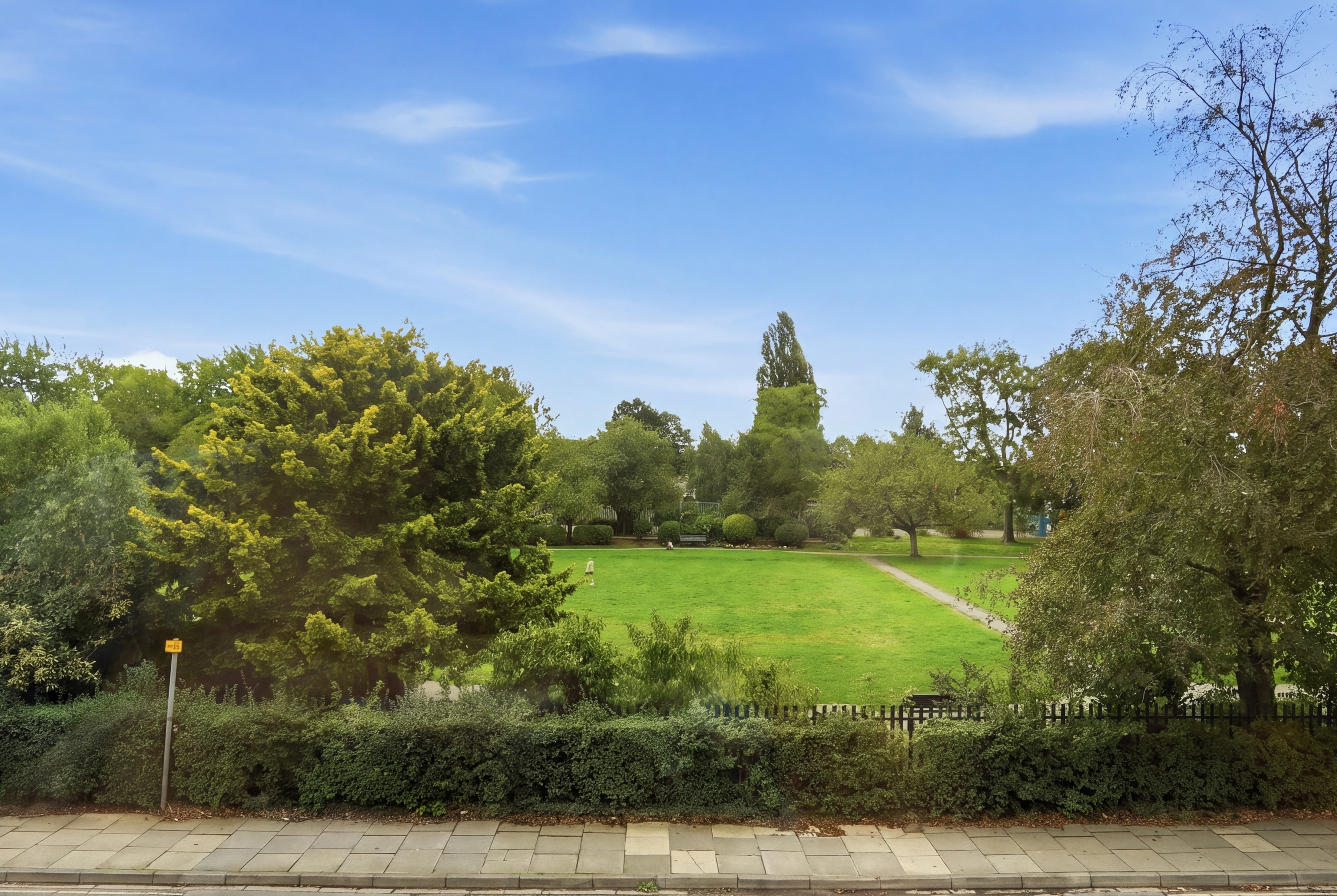 East Parade, York, YO31 - Photo 18