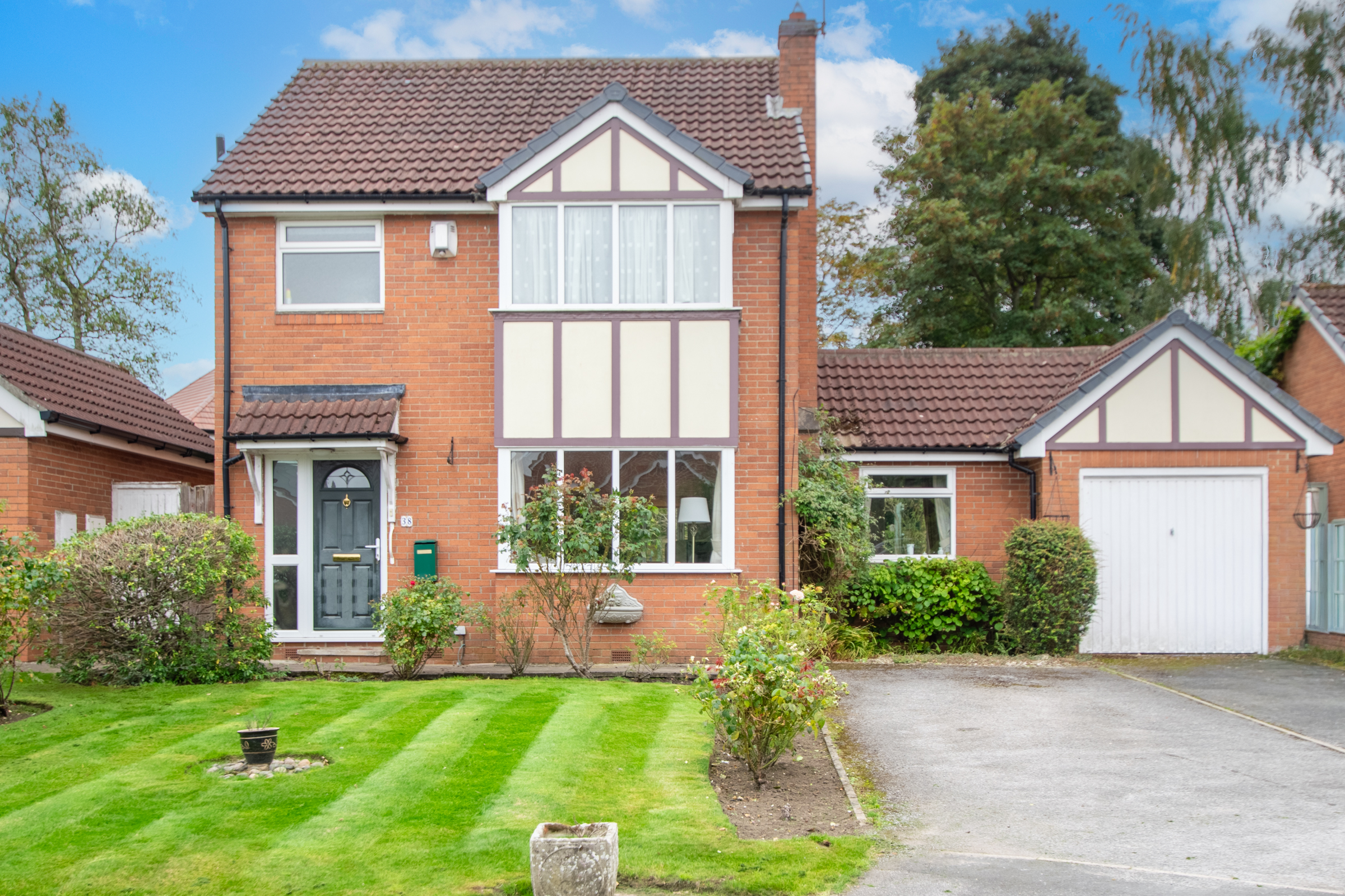 The Spinney, Moor Allerton, Leeds, LS17